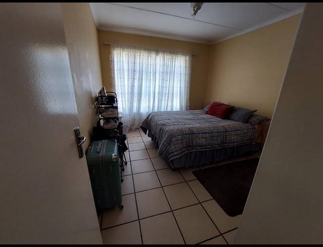 2 BEDROOM APARTMENT FOR SALE IN GREENHILLS EXT 3